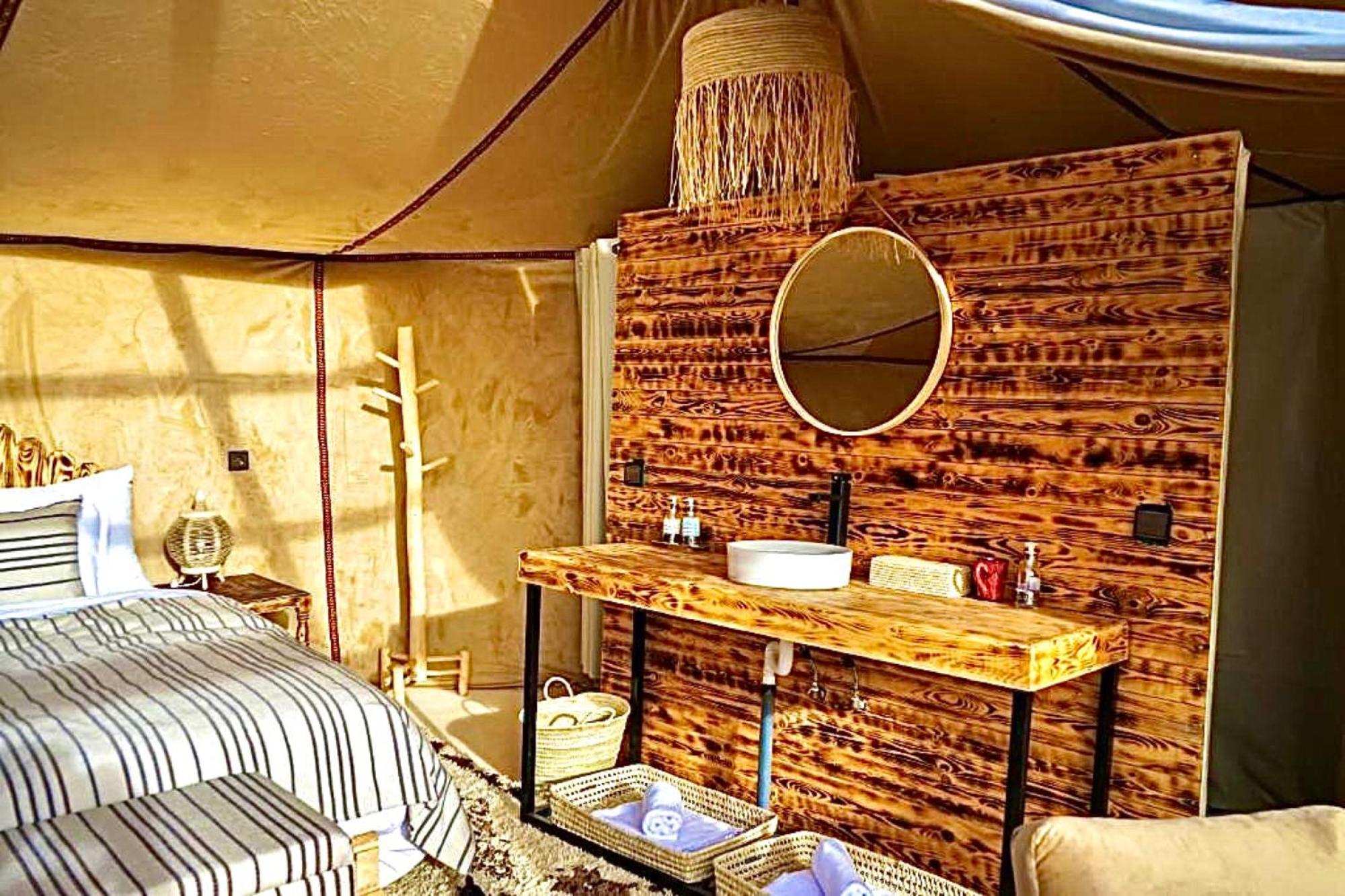 Sky View Camp 호텔 메르주가 외부 사진