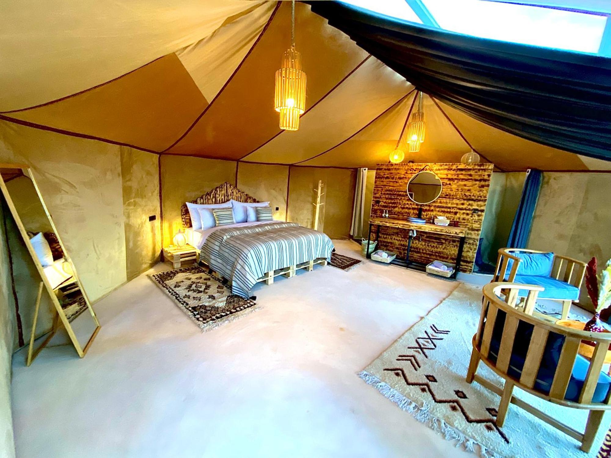 Sky View Camp 호텔 메르주가 외부 사진